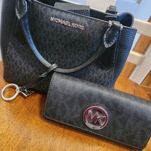 Michael Kors Black Shoulder Bag and Wallet Set
